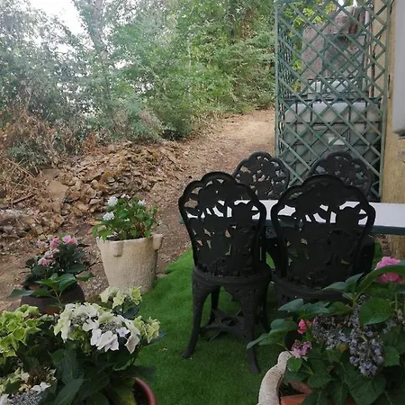 Location De A Neylis Avec Vue Sur Les Forets Et Les Champs Daire Carla-de-Roquefort