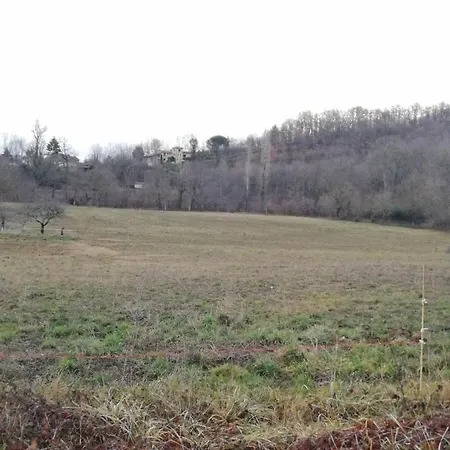 Location De A Neylis Avec Vue Sur Les Forets Et Les Champs Daire